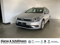 8e reflexsilber metallic (metallic) Gebraucht 2019 VW Golf VII Trendline Kombi | 14.200 € (Guter Preis)