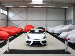 Weiß Gebraucht 2020 Porsche 718 Cayman GT4 | 92.489 €
