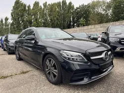 Schwarz unilack Gebraucht 2019 Mercedes C220 AMG line Kombi | 19.950 € (Fairer Preis)