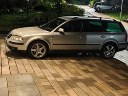 Silber Gebraucht 2003 VW Passat Trendline Kombi | 4.300 €