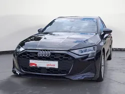 Schwarz Gebraucht 2025 Audi A3 Sportback Comfort Kombi | 31.960 € (Fairer Preis)