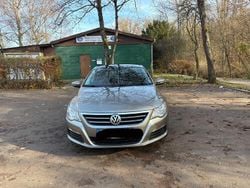 Silber Gebraucht 2009 VW Passat Coupé | 9.000 € (Teuer)