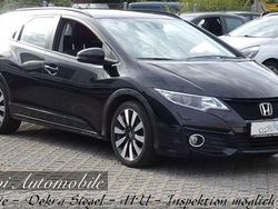 Crystal black p. Gebraucht 2017 Honda Civic Elegance Kombi | 11.500 € (Fairer Preis)