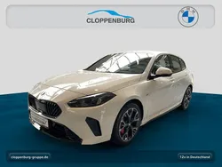 Weiß Gebraucht 2024 BMW 120 M Sport Kleinwagen | 35.845 € (Fairer Preis)