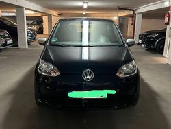 Schwarz Gebraucht 2016 VW up! Kleinwagen | 6.300 € (Fairer Preis)
