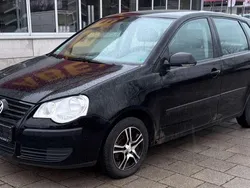 Schwarz Gebraucht 2005 VW Polo Trendline Kleinwagen | 890 € (Superpreis)
