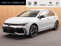 Crystal ice blue metallic Neu 2025 VW Golf VIII R Limousine | 31.879 € (Fairer Preis)