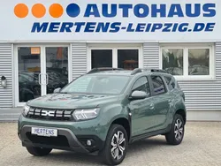 Safarigrüngrau Gebraucht 2023 Dacia Duster Journey SUV | 21.990 € (Fairer Preis)