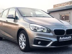 Silber Gebraucht 2015 BMW 218 Active Tourer Basis Van / Kleinbus | 12.990 € (Fairer Preis)