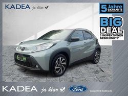 Urban khaki (6x3)/ black mica Neu 2025 Toyota Aygo Kleinwagen | 18.190 €