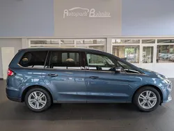 Blau Gebraucht 2022 Ford Galaxy Titanium Van / Kleinbus | 27.950 € (Fairer Preis)