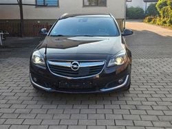 Braun Gebraucht 2015 Opel Insignia Sport Kombi | 8.950 € (Fairer Preis)