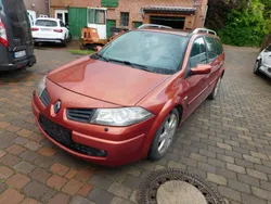 Rot Gebraucht 2007 Renault Mégane GrandTour Authentique Kombi | 2.990 € (Fairer Preis)