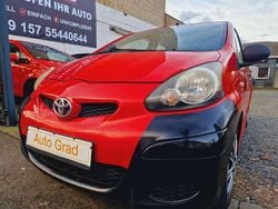 Fire red Gebraucht 2009 Toyota Aygo Basis Kleinwagen | 1.999 € (Guter Preis)