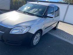 Silber Gebraucht 2008 Skoda Roomster Kombi | 2.999 € (Fairer Preis)