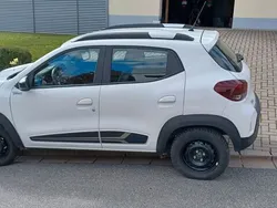Weiß Gebraucht 2022 Dacia Spring Essentiel Kleinwagen | 9.250 € (Guter Preis)