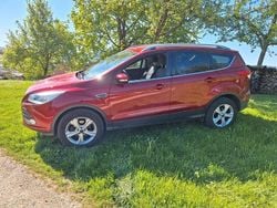 Rot Gebraucht 2016 Ford Kuga SYNC Edition SUV | 8.900 € (Superpreis)
