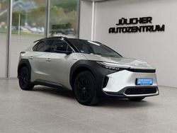 Grau Gebraucht 2022 Toyota bZ4X Comfort SUV | 32.990 € (Etwas zu teuer)
