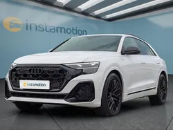 Weiß Gebraucht 2024 Audi Q8 SUV | 86.199 € (Etwas zu teuer)