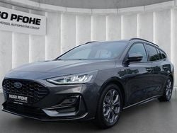 Grau Gebraucht 2024 Ford Focus ST-Line X Kombi | 25.475 € (Fairer Preis)
