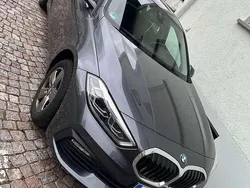 Grau Gebraucht 2020 BMW 118 Advantage Kleinwagen | 18.800 € (Guter Preis)