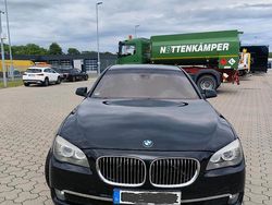Schwarz Gebraucht 2009 BMW 740 Limousine | 10.000 € (Fairer Preis)