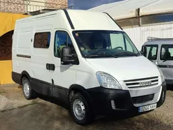 Weiß Gebraucht 2012 Iveco Daily Van | 24.000 €