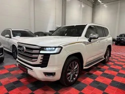 Weiß Gebraucht 2022 Toyota Land Cruiser Anniversary SUV | 105.000 €