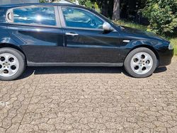 Schwarz Gebraucht 2010 Alfa Romeo 147 Kleinwagen | 3.000 € (Etwas zu teuer)