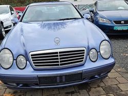 Blau Gebraucht 2001 Mercedes CLK320 Elegance Coupé | 1.990 € (Superpreis)