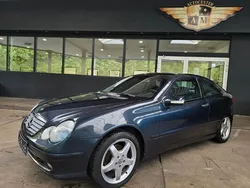 Schwarz Gebraucht 2003 Mercedes C200 AMG Coupé | 3.950 € (Etwas zu teuer)