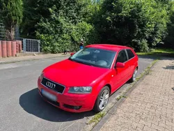 Rot Gebraucht 2005 Audi A3 Limousine | 2.600 € (Guter Preis)