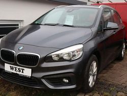 Grau Gebraucht 2015 BMW 216 Active Tourer Van / Kleinbus | 8.990 € (Fairer Preis)