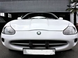 Jaguar XK8