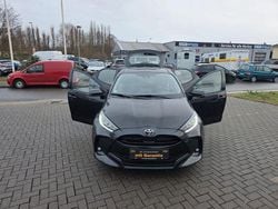 Schwarz Gebraucht 2021 Toyota Yaris Team Limousine | 14.950 € (Guter Preis)