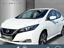 Weiß Gebraucht 2021 Nissan Leaf Acenta Kleinwagen | 14.480 € (Fairer Preis)