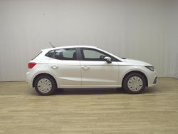 Weiss Gebraucht 2022 Seat Ibiza Reference Limousine | 12.180 € (Guter Preis)