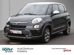 Schwarz Gebraucht 2017 Fiat 500L Trekking Van / Kleinbus | 11.980 € (Teuer)