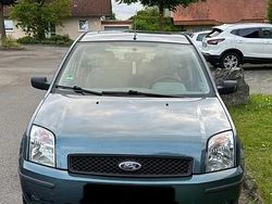 Gebraucht 2006 Ford Fusion | 500 €