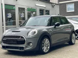 Grau Gebraucht 2015 Mini Cooper SD Kleinwagen | 15.999 € (Fairer Preis)