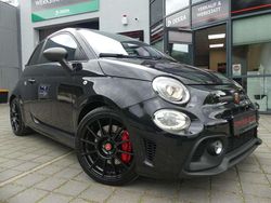 Schwarz (metallic) Gebraucht 2023 Abarth 695 Kleinwagen | 25.799 € (Guter Preis)