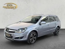 Grau Gebraucht 2010 Opel Astra Kombi | 4.999 € (Fairer Preis)