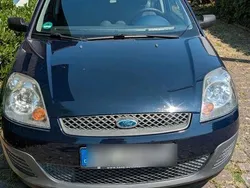 Blau Gebraucht 2006 Ford Fiesta Kleinwagen | 2.000 € (Fairer Preis)