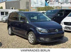 Blau Gebraucht 2015 VW Touran Cup Van / Kleinbus | 14.800 € (Fairer Preis)