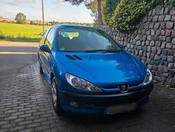 Blau Gebraucht 2004 Peugeot 206 Kleinwagen | 350 € (Superpreis)