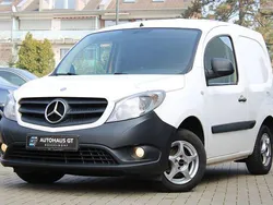 Weiss Gebraucht 2015 Mercedes Citan 108 Van | 5.999 € (Guter Preis)