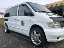 Weiß Gebraucht 2003 Mercedes Vito Van / Kleinbus | 5.900 €