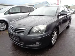 Grau Gebraucht 2007 Toyota Avensis Executive Limousine | 3.999 € (Fairer Preis)