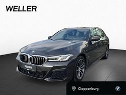 Grau Gebraucht 2022 BMW 520 M Sport Limousine | 32.699 € (Guter Preis)