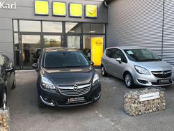 Grau Gebraucht 2024 Opel Crossland Elegance SUV | 17.980 € (Fairer Preis)